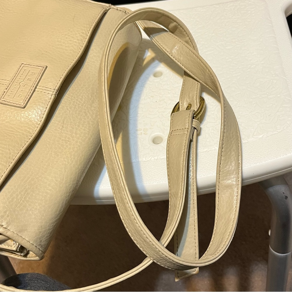 Relic leather pebbled tan crossbody - Picture 8 of 16